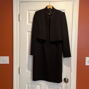 Anne Klein Suit. Black 2 pc. Sz 6.